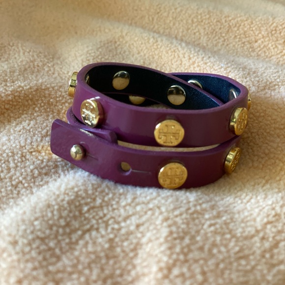 Tory Burch Double Wrap Stud Bracelet - Picture 7 of 7